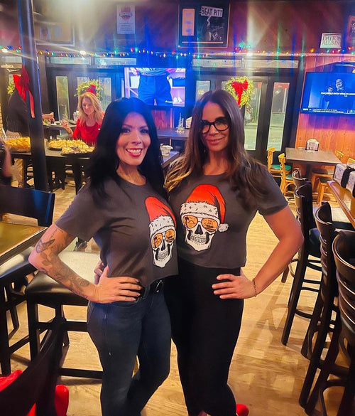 Tampa Bay Santa Skull crop tee